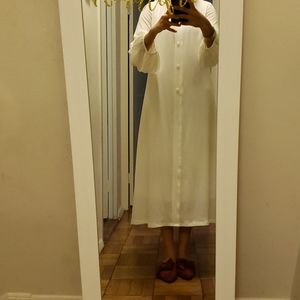 Womems white dress